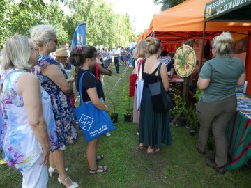 Piknik Rodzinny na placu parafialnym przy Bazylice Mniejszej p.w. NMP w Zduńskiej Woli, 